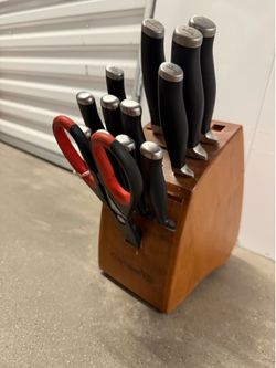 Set of knives