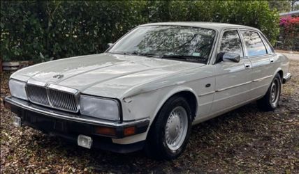 Jaguar 1991
