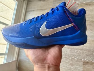 Kobe 5, size 10, Dodger blue