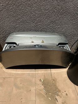 Kia optima trunk