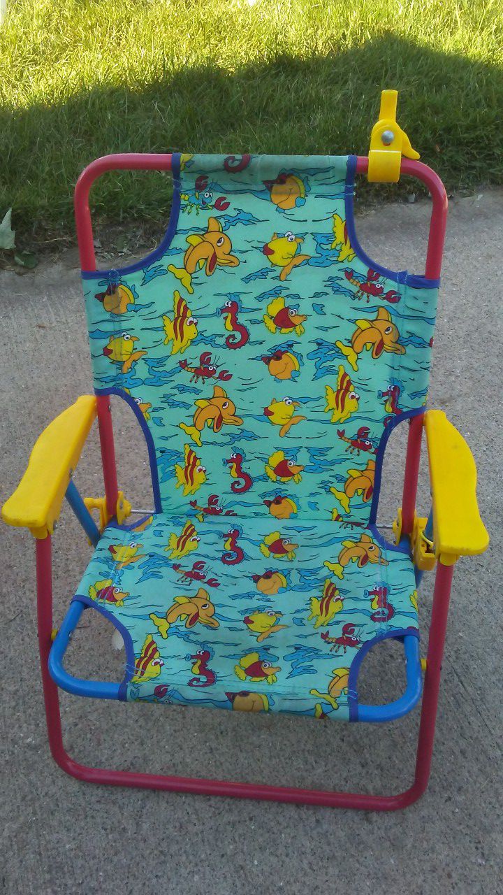 Kids beach chair