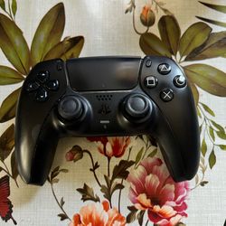 PS5 Controller - Black