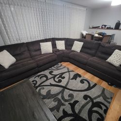 Sectional 