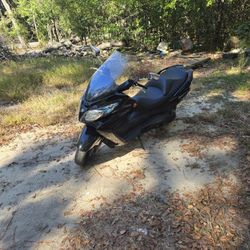 400cc Suzuki Burgman 18.5k Miles