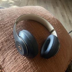 Beats Studio Wireless 3 Over Ear Headphones 