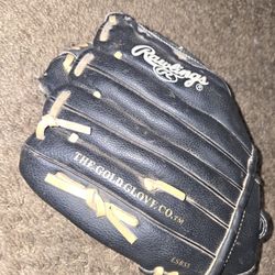 Youth Baseball  Glove For My 8 Yr Old 