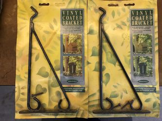 Ornamental metal hose guide GARDEN PLACE brand and two hanging brackets