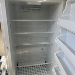 Frigidaire Freezer