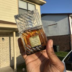 Lattafa Khamrah Qawha