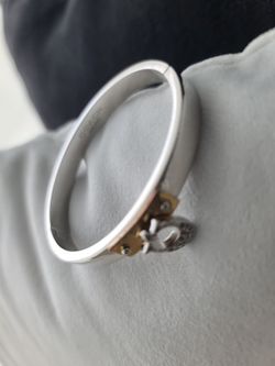 Double Toned Hinged Coach Bracelet
