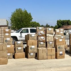 100 boxes of household items for sale