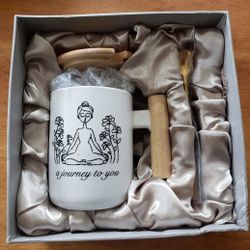 "a journey to you/unplugged goddess" Coffee Tea Mug Cup w Lid Gold Spoon in Box