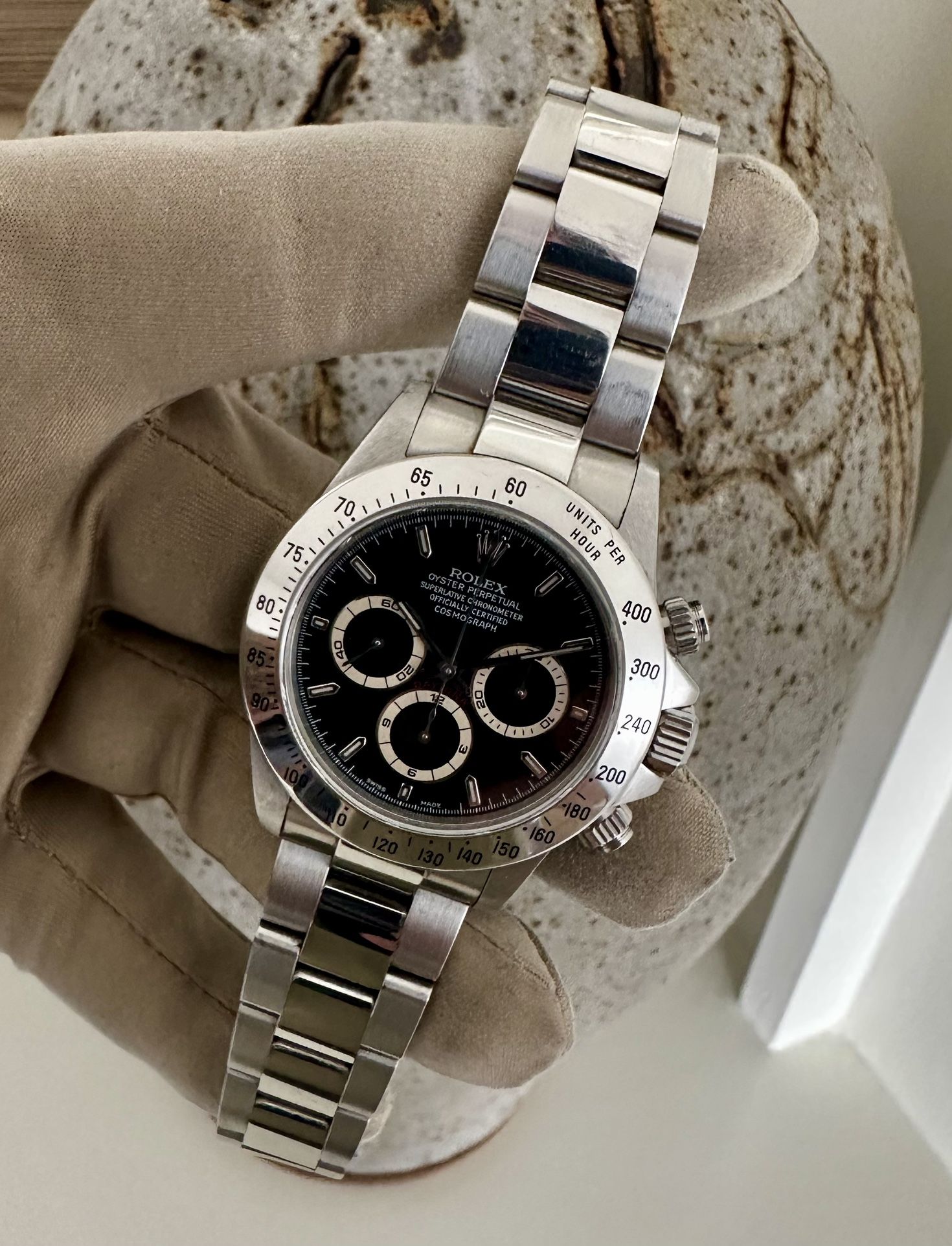 Rolex 16520 Zenith Daytona box and papers