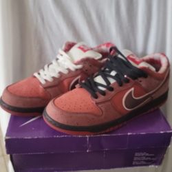 Nike SB RED LOBSTER SIZE 12