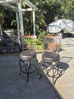 Nice Barstools