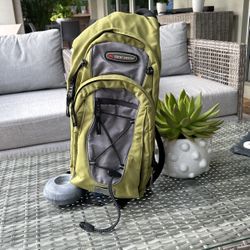 BRAND NEW - High Sierra HydraHike Hydration Backpack, Lightweight Running Backpack, Cycling, Hiking, for Men & Women