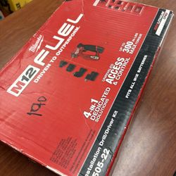 Milwaukee New Kit Installation Drill Driver M13 Fuel Battery And Charger 
