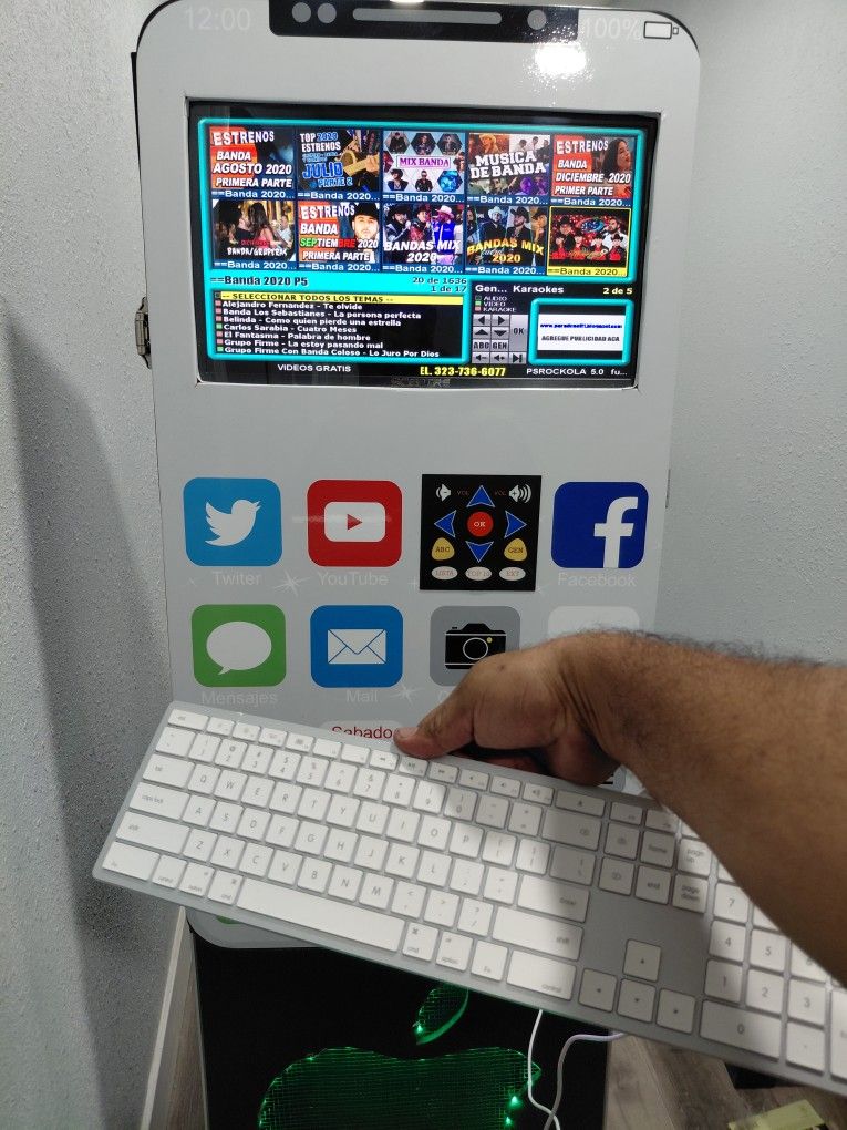 Karaoke Machine