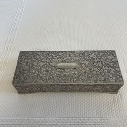 International Silver Company Silver Plated Velvet Jewelry Box  9 x 3.5"