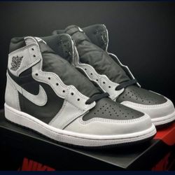 New Jordan 1 W/receipt 