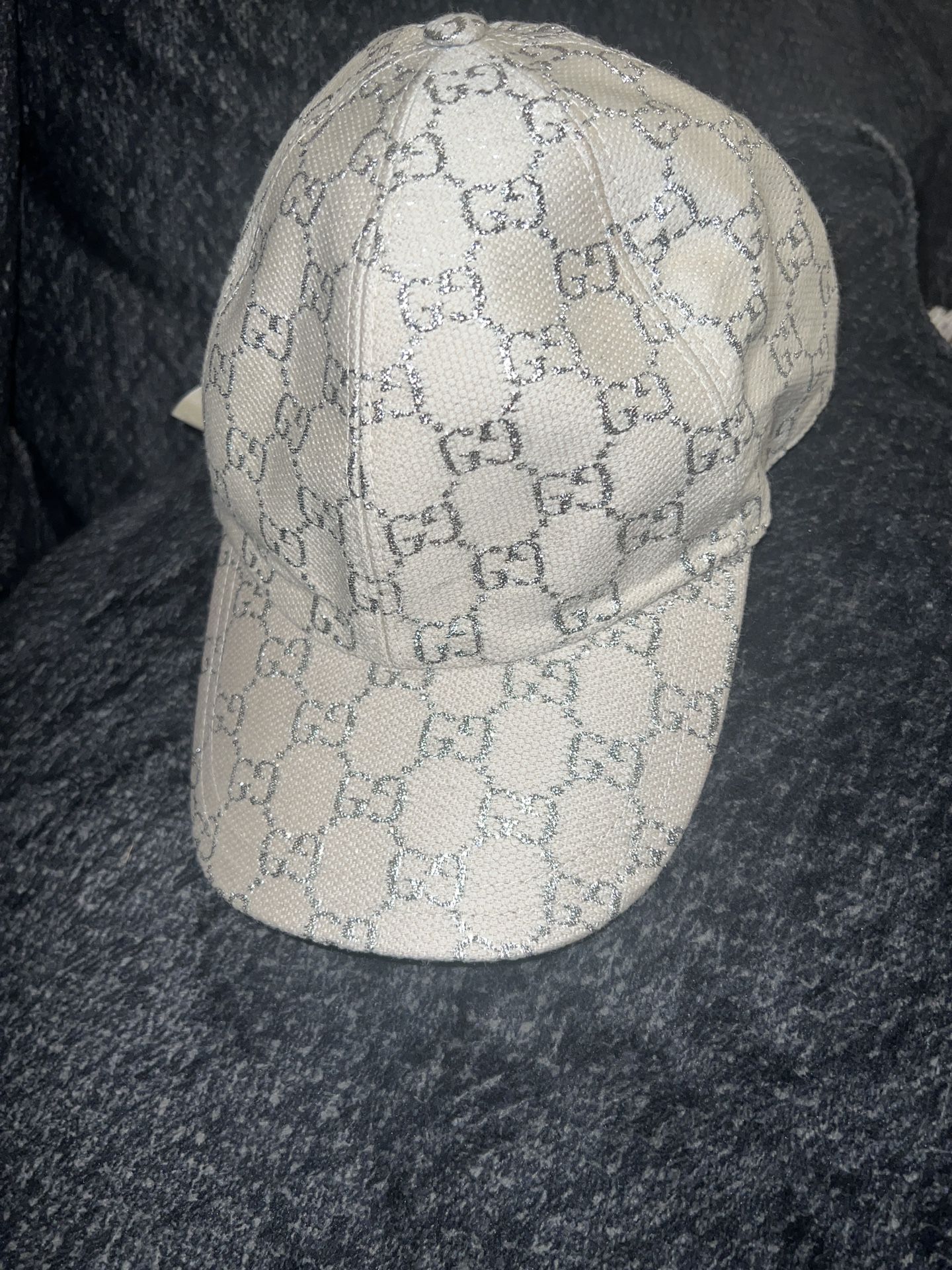 prototype Blinke Forkortelse Gucci Hat for Sale in Brown Deer, WI - OfferUp