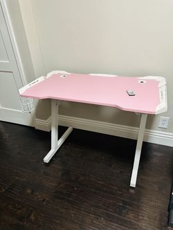 Desk Pink w/ RGB Lights