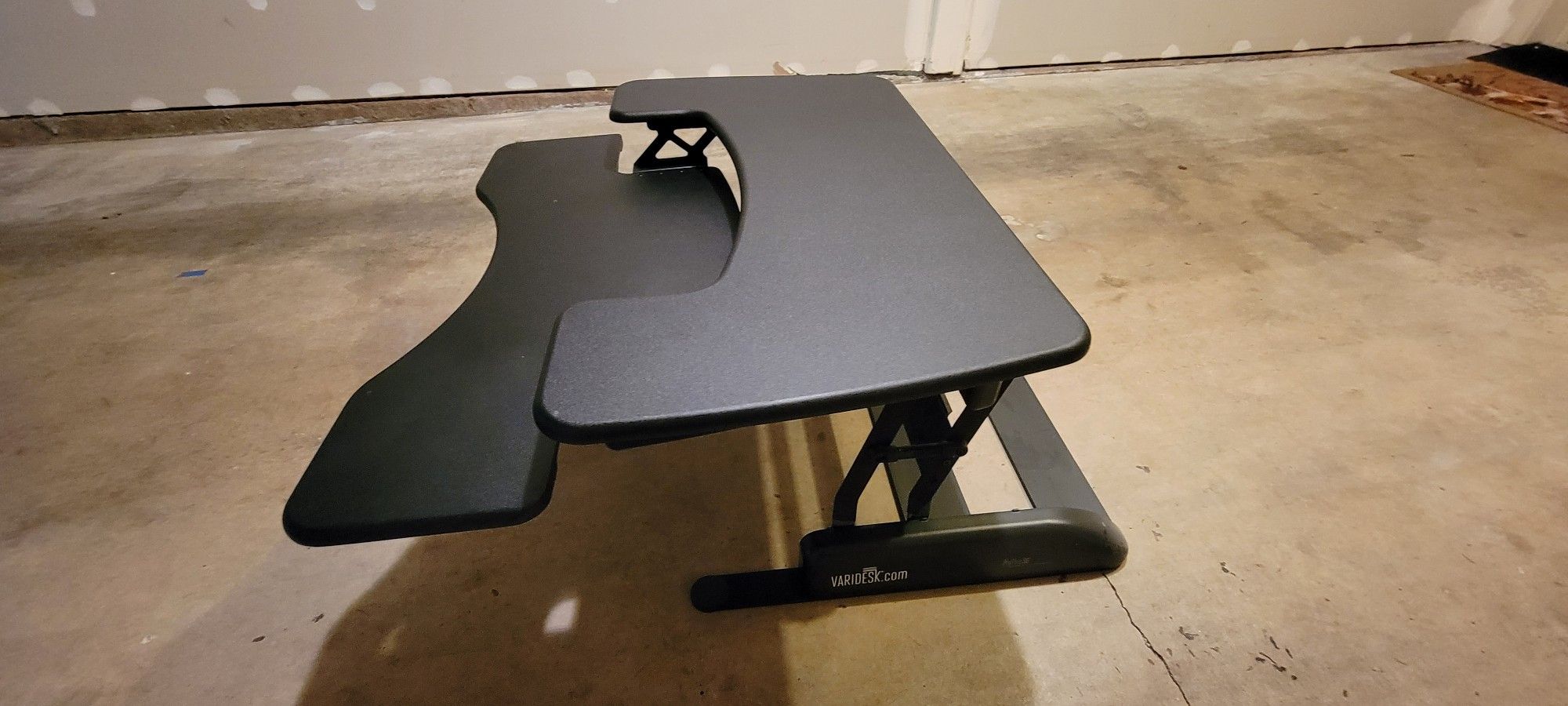 Varidesk Adjustable Sit Stand Desk