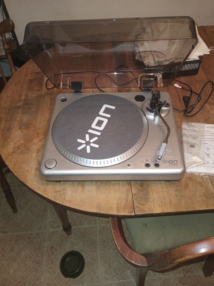 Ion USB Turntable New Never Used ttusb10
