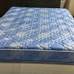 USED QUEEN SIZE MATTRESS ONLY