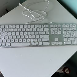 Macally USB Wired Keyboard