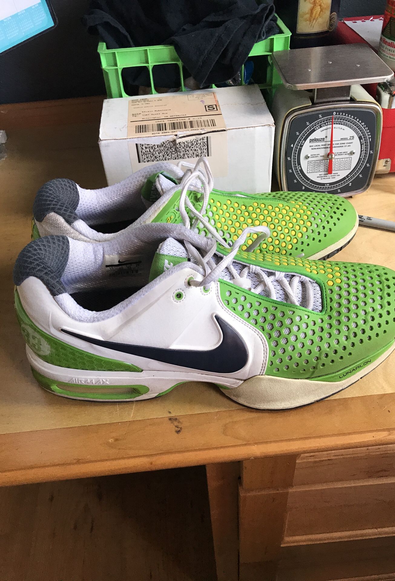 Air Max Courtballistec 3.3 -white - Green Apple -True Basketball shoes for Sale in Los Angeles, - OfferUp