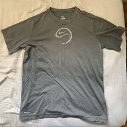 Boy’s Large Dri-fit T-shirt (Nike)