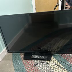 Magnavox 40” HD Slim LED Television, with Blu-Ray Player and HD Antenna