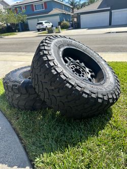 Jeep Wheels and tires