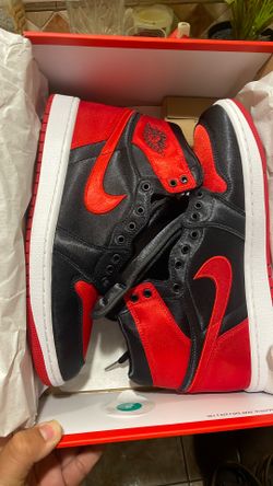 Air Jordan 1 High Og Satin Bred 