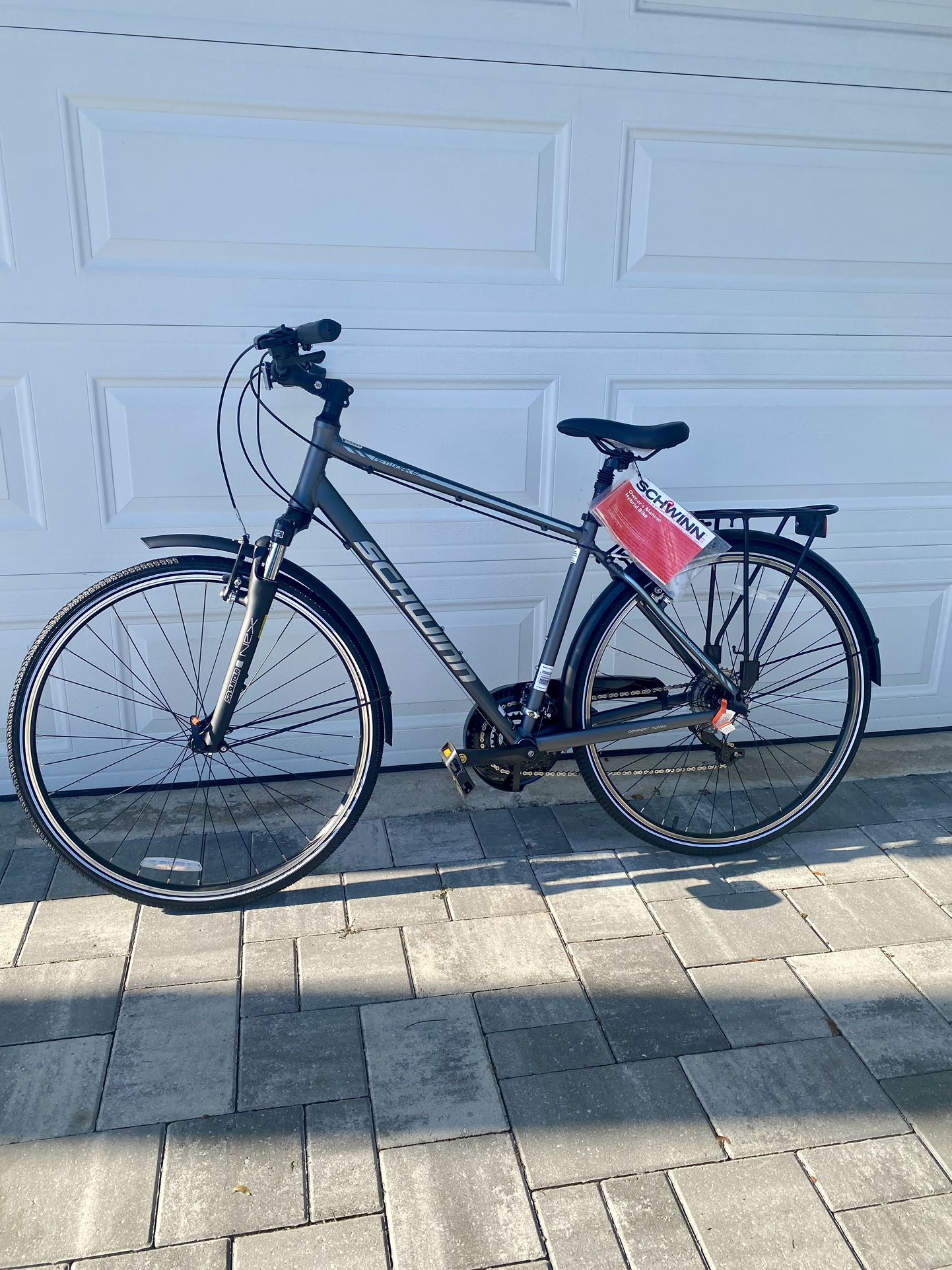 Brand new Schwinn Signature series hybrid bike, bicycle