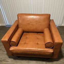 Mid Century Modern Geo Leather Oversized Armchair Excellent Condition 