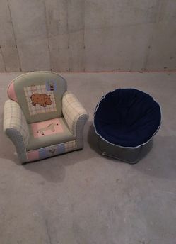 Adorable toddler sized chairs, great for a playroom or kid-friendly livingroom