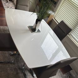 Kitchen Table