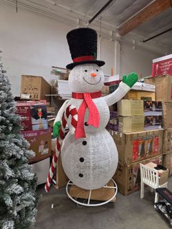 Glittering Snowman with 520 pre-attached lights and a candy cane prop 9ft