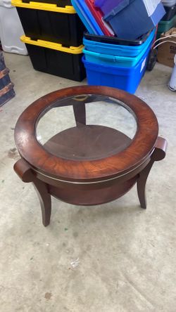 Wood w/beveled glass table