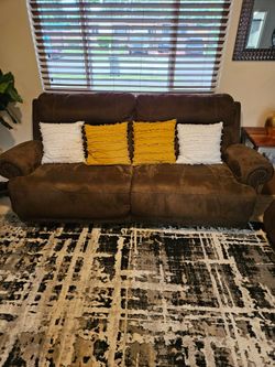 Recliner sofa