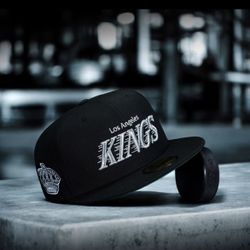 LA King fitted Size 718