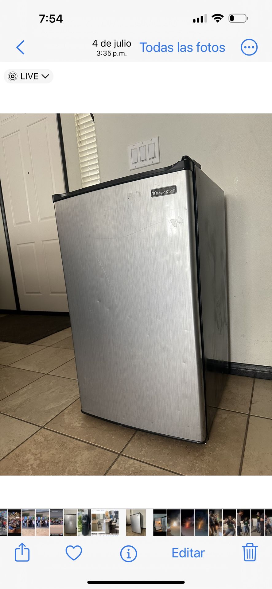 Mini Fridge 