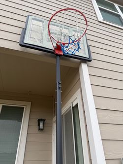 Basketball goal
