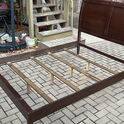 Queen Size Wooden Bed Frame