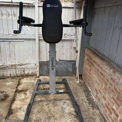 Verticals Knee Raises