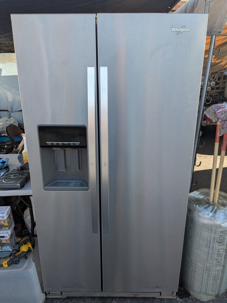 Whirlpool Side By Side Refrigerator/3 Months Of Warranty And Free Local Delivery