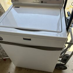 MAYTAG WASHER