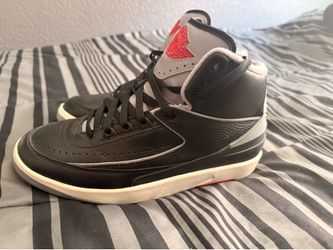 Jordan 2 Retro (8.5)